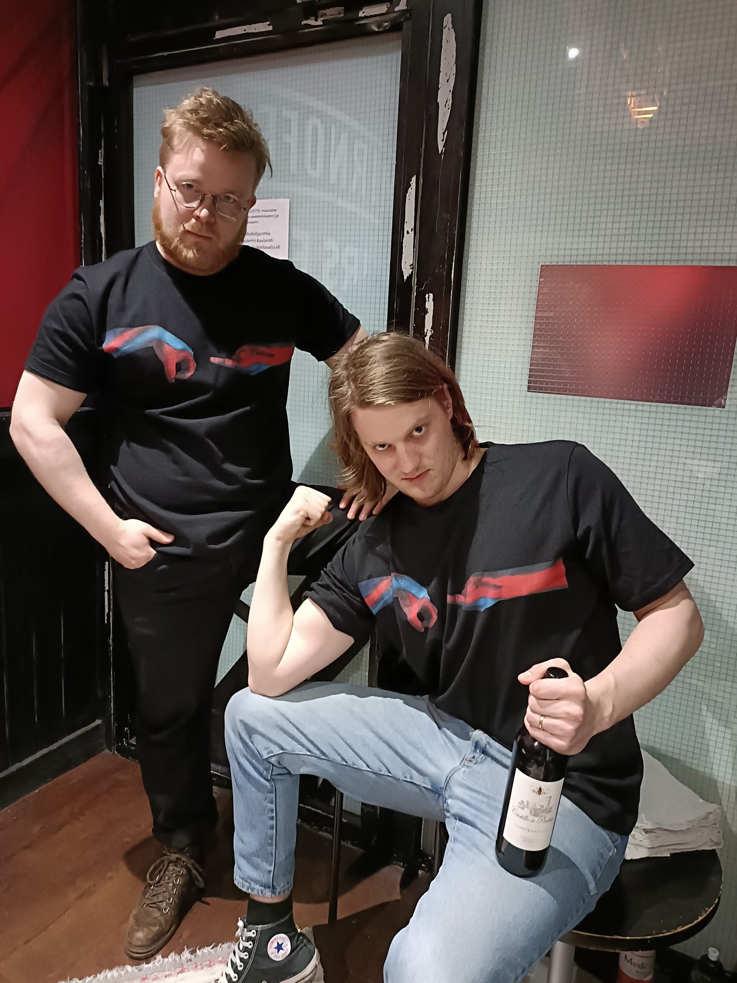 Kädet t-paita