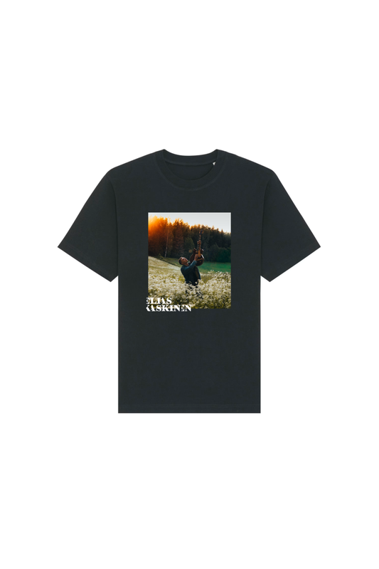 Elias Kaskinen t-paita musta