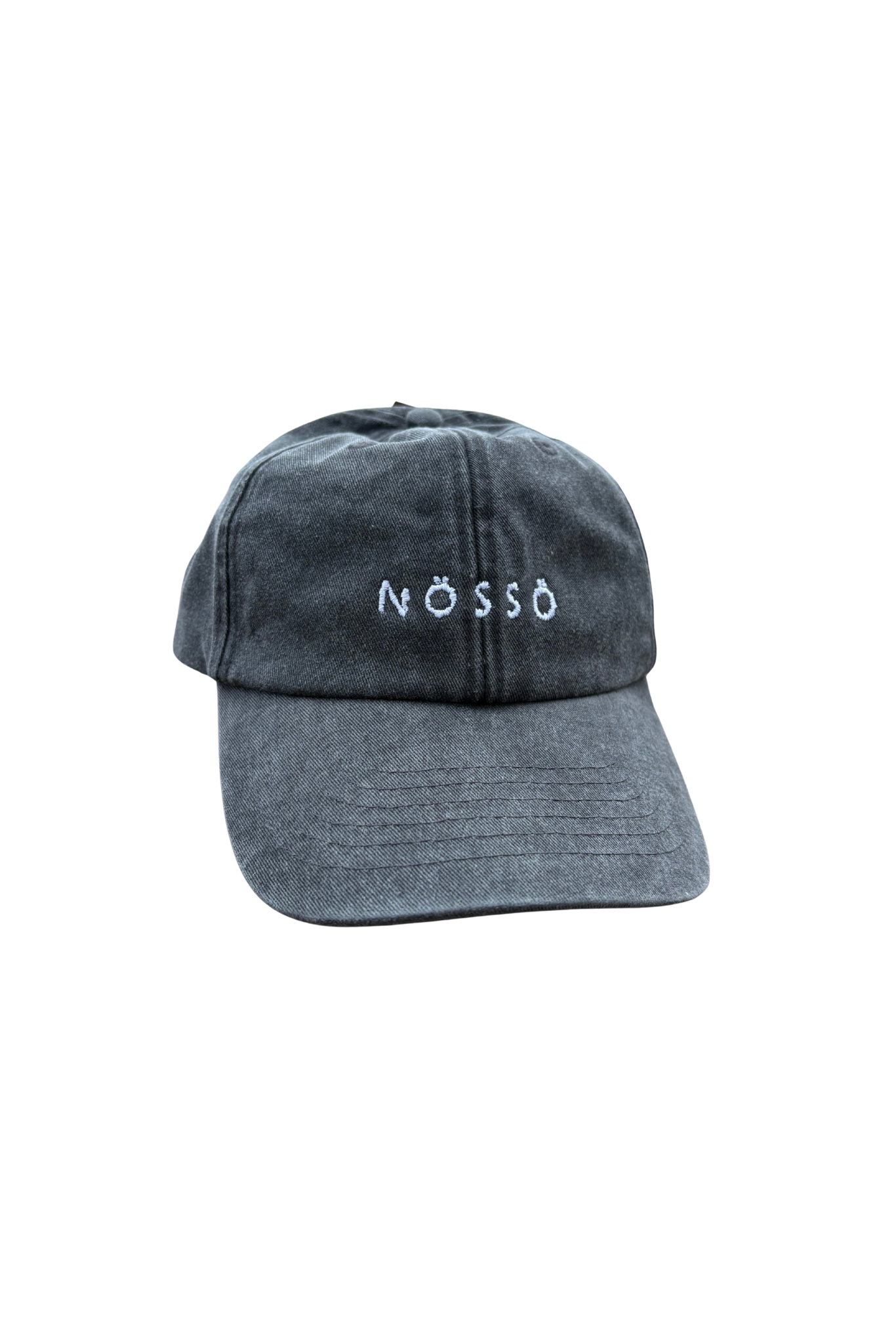 Nössö lippis musta