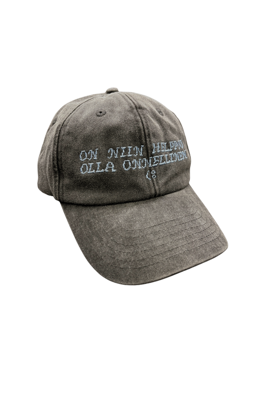 On niin helppoo olla onnellinen lippis musta