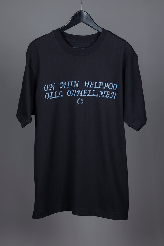 On niin helppoo olla onnellinen t-paita musta